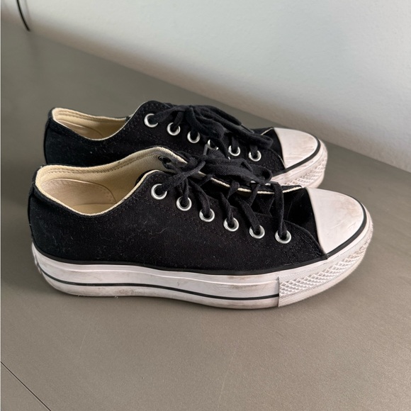 Platform Converse - Picture 1 of 4